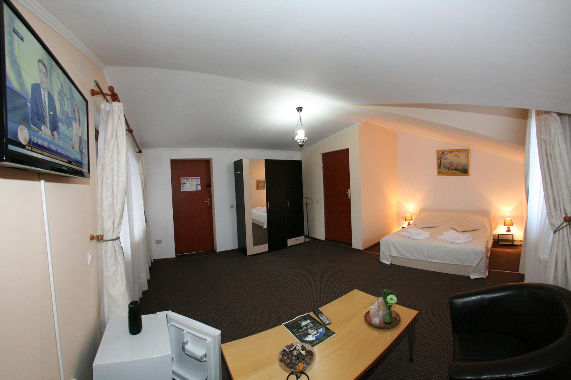 New Aosta Garden Hotel Sinaia Værelse billede