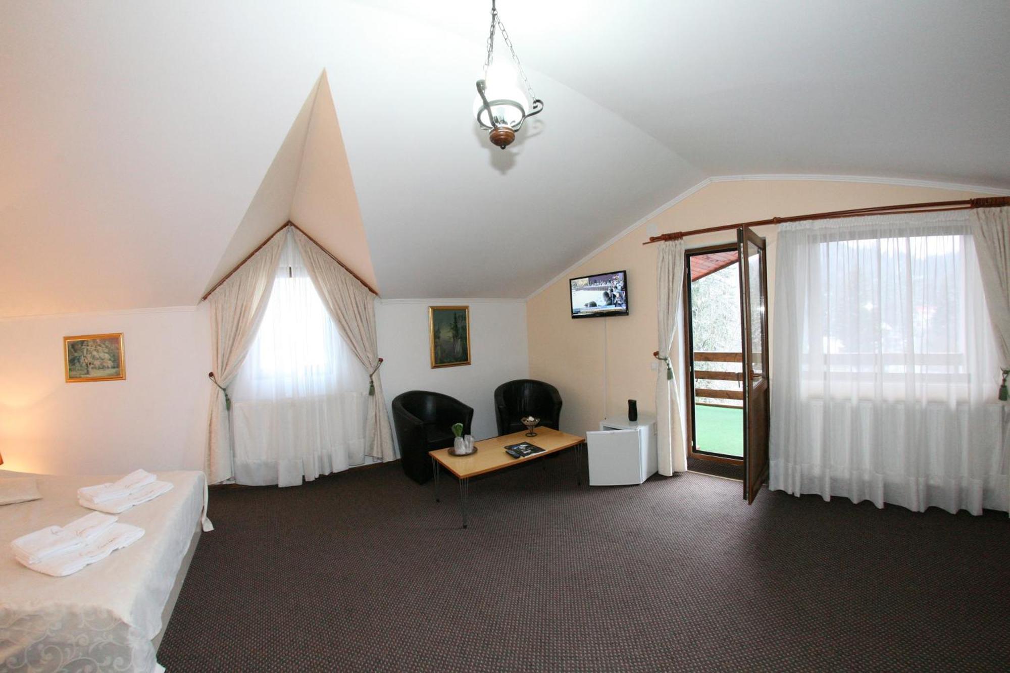New Aosta Garden Hotel Sinaia Værelse billede