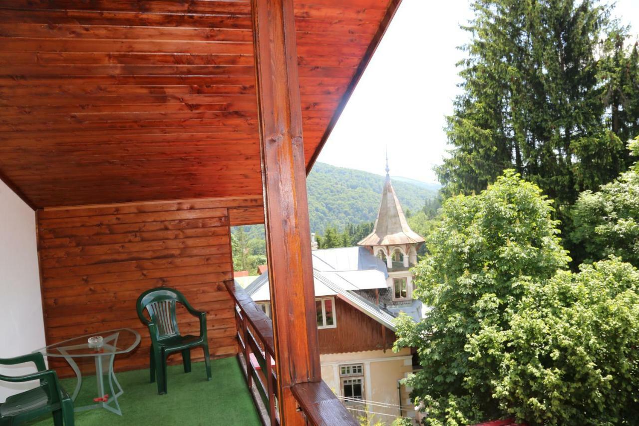 New Aosta Garden Hotel Sinaia Eksteriør billede