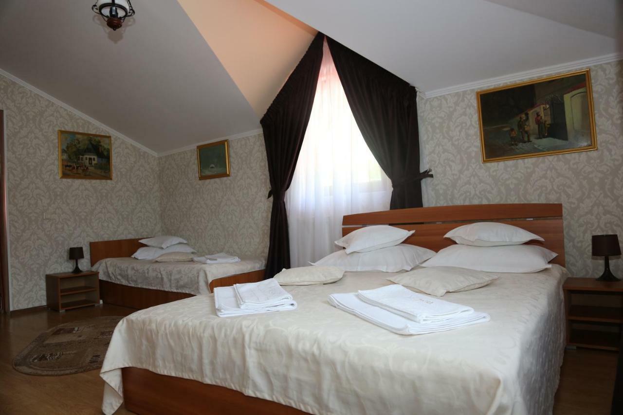 New Aosta Garden Hotel Sinaia Eksteriør billede